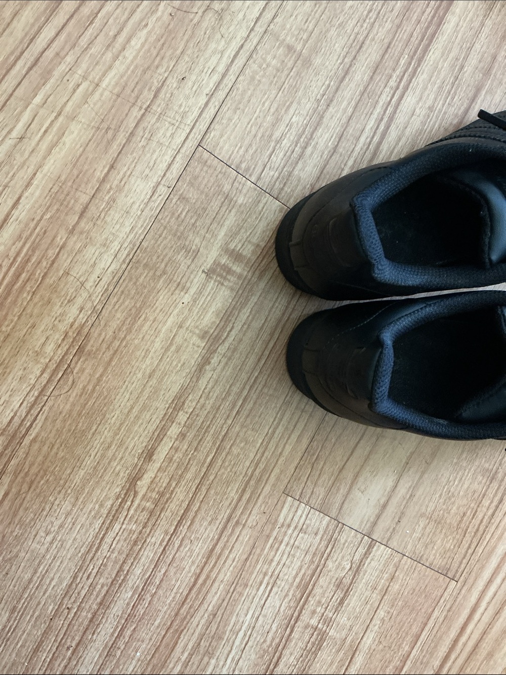 adidas Kids Black Shell-Toe Low-Top Sneakers - Picture 3 of 4
